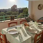 Semesterbostad La Terrazza Sul Melograno - *