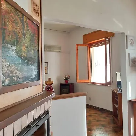 펜션 La Terrazza Sul Melograno - 마고마다스