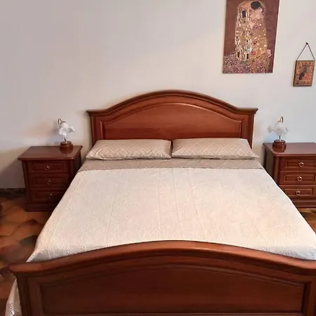 La Terrazza Sul Melograno - *