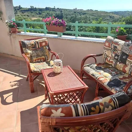 度假居 La Terrazza Sul Melograno -