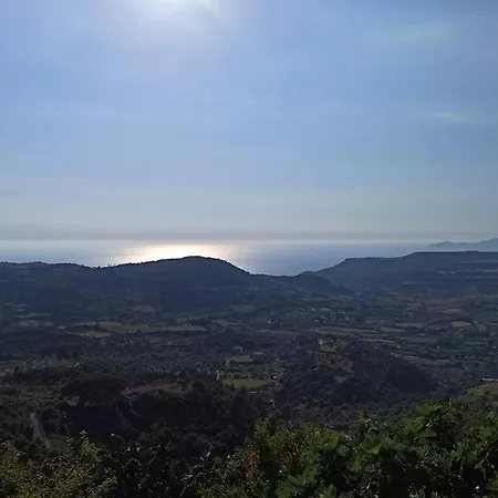 度假居 La Terrazza Sul Melograno -
